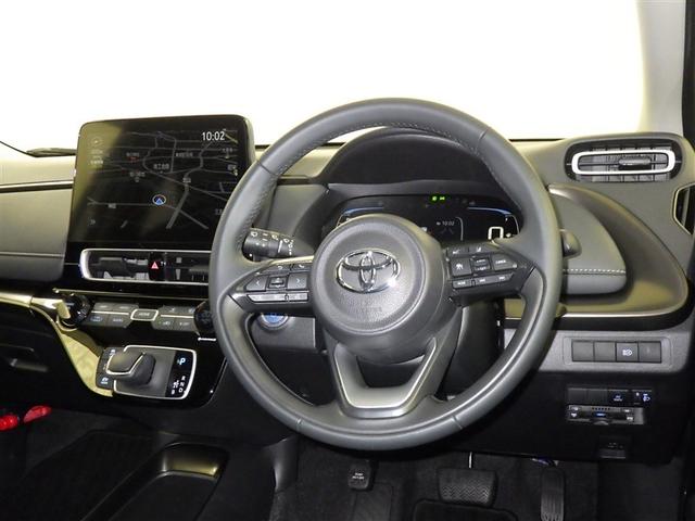 アクア Ｚ　衝突被害軽減システム　メモリーナビ　バックカメラ　ＥＴＣ　ミュージックプレイヤー接続可　オートクルーズコントロール　ＬＥＤヘッドランプ　スマートキー　キーレス　ハイブリッド（8枚目）