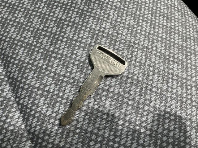 ハイゼットトラック エアコン・パワステスペシャルVS 5速マニュアル(21枚目)