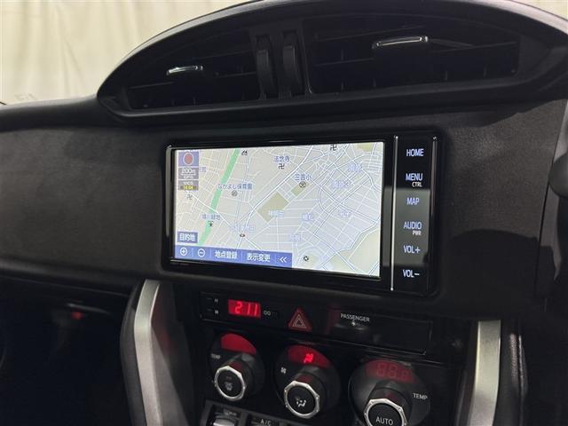 ８６ ＧＴリミテッド　６速マニュアル　メモリーナビ　フルセグ　バックカメラ　ＥＴＣ　ＣＤ　ミュージックプレイヤー接続可　オートクルーズコントロール　ＬＥＤヘッドランプ　スマートキー　キーレス（10枚目）