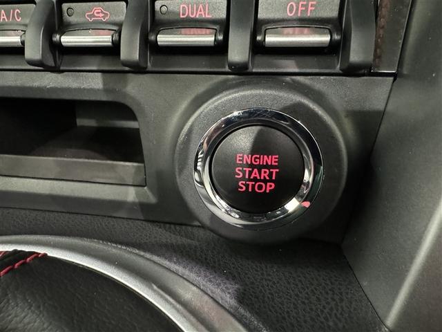 ８６ ＧＴリミテッド　６速マニュアル　メモリーナビ　フルセグ　バックカメラ　ＥＴＣ　ＣＤ　ミュージックプレイヤー接続可　オートクルーズコントロール　ＬＥＤヘッドランプ　スマートキー　キーレス（20枚目）