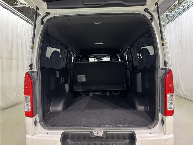 ハイエースバン スーパーＧＬ　ダークプライムＩＩ　衝突被害軽減システム　メモリーナビ　フルセグ　バックカメラ　ＥＴＣ　ドラレコ　ＣＤ　ミュージックプレイヤー接続可　ＤＶＤ再生　ＬＥＤヘッドランプ　スマートキー　キーレス　ディーゼル（35枚目）