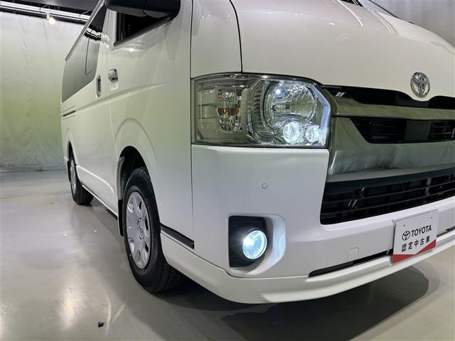 ハイエースバン スーパーＧＬ　ダークプライムＩＩ　衝突被害軽減システム　メモリーナビ　フルセグ　バックカメラ　ＥＴＣ　ドラレコ　ＣＤ　ミュージックプレイヤー接続可　ＤＶＤ再生　ＬＥＤヘッドランプ　スマートキー　キーレス　４ＷＤ　ディーゼル（7枚目）