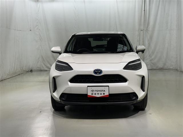 ヤリスクロス ハイブリッドG 衝突被害軽減システム メモリーナビ バックカメラ ETC ドラレコ ミュージックプレイヤー接続可 オートクルーズコントロール LEDヘッドランプ スマートキー キーレス ハイブリッド(3枚目)