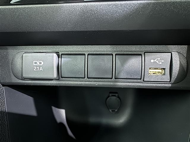 ヤリスクロス ハイブリッドG 衝突被害軽減システム メモリーナビ バックカメラ ETC ドラレコ ミュージックプレイヤー接続可 オートクルーズコントロール LEDヘッドランプ スマートキー キーレス ハイブリッド(13枚目)