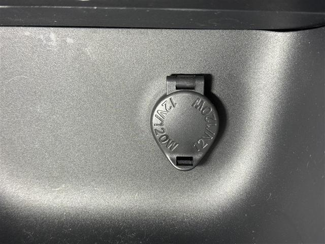 ヤリスクロス ハイブリッドG 衝突被害軽減システム メモリーナビ バックカメラ ETC ドラレコ ミュージックプレイヤー接続可 オートクルーズコントロール LEDヘッドランプ スマートキー キーレス ハイブリッド(14枚目)