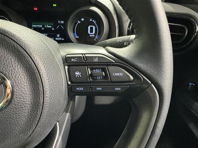 ヤリスクロス ハイブリッドG 衝突被害軽減システム メモリーナビ バックカメラ ETC ドラレコ ミュージックプレイヤー接続可 オートクルーズコントロール LEDヘッドランプ スマートキー キーレス ハイブリッド(15枚目)