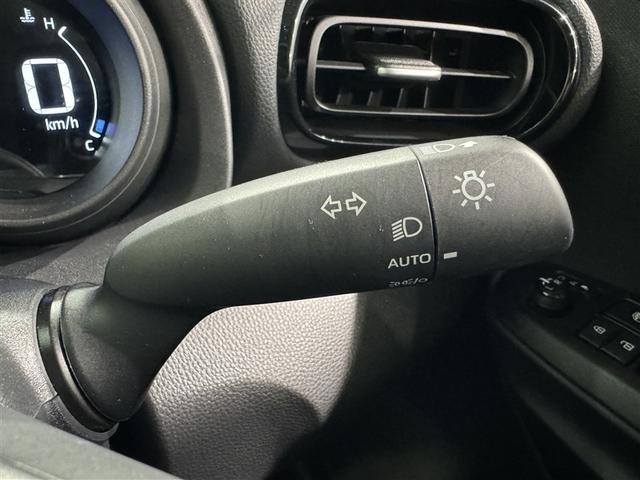 ヤリスクロス ハイブリッドG 衝突被害軽減システム メモリーナビ バックカメラ ETC ドラレコ ミュージックプレイヤー接続可 オートクルーズコントロール LEDヘッドランプ スマートキー キーレス ハイブリッド(20枚目)