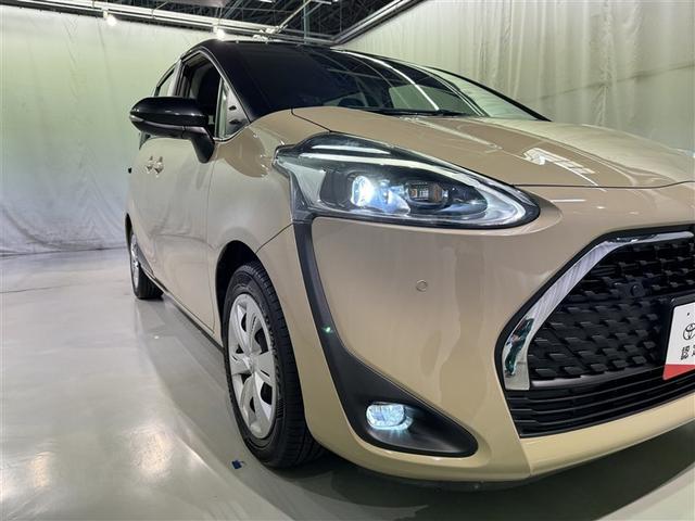 シエンタ ハイブリッドＧ　衝突被害軽減システム　メモリーナビ　フルセグ　バックカメラ　ＥＴＣ　ドラレコ　ＣＤ　ミュージックプレイヤー接続可　ＤＶＤ再生　オートクルーズコントロール　ＬＥＤヘッドランプ　両側電動スライド　キーレス（7枚目）