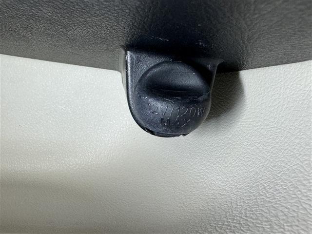 シエンタ ハイブリッドＧ　衝突被害軽減システム　メモリーナビ　フルセグ　バックカメラ　ＥＴＣ　ドラレコ　ＣＤ　ミュージックプレイヤー接続可　ＤＶＤ再生　オートクルーズコントロール　ＬＥＤヘッドランプ　両側電動スライド　キーレス（19枚目）