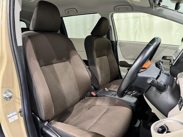 シエンタ ハイブリッドＧ　衝突被害軽減システム　メモリーナビ　フルセグ　バックカメラ　ＥＴＣ　ドラレコ　ＣＤ　ミュージックプレイヤー接続可　ＤＶＤ再生　オートクルーズコントロール　ＬＥＤヘッドランプ　両側電動スライド　キーレス（28枚目）