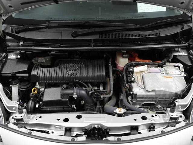 シエンタ ハイブリッド　ファンベースＧ　ＥＳＣ　プリクラッシュセーフティー　パワステ　メディアプレイヤー接続　運転席エアバック　バックモニタ－　イモビライザー　ドライブレコーダー　クルコン　１オナ　スマートキー　キーフリーシステム　ＥＴＣ（25枚目）