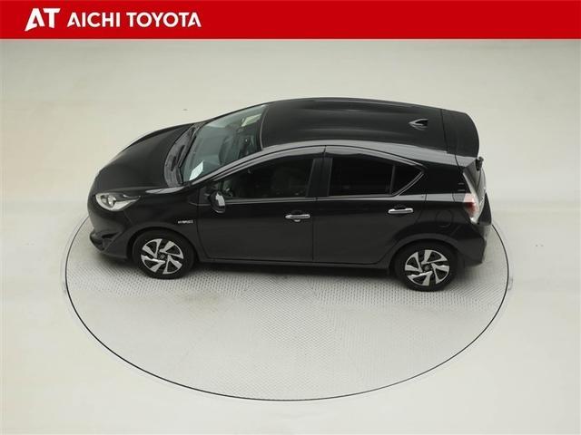 アクア Ｓスタイルブラック　ＡＵＸ端子　バックモニタ－　地デジフルセグ　ナビＴＶ　イモビライザー　ＬＥＤライト　スマートキープッシュスタート　１オーナー　ＥＴＣ付き　Ｗエアバッグ　キーフリ　メモリーナビゲーション　ドラレコ付き（11枚目）