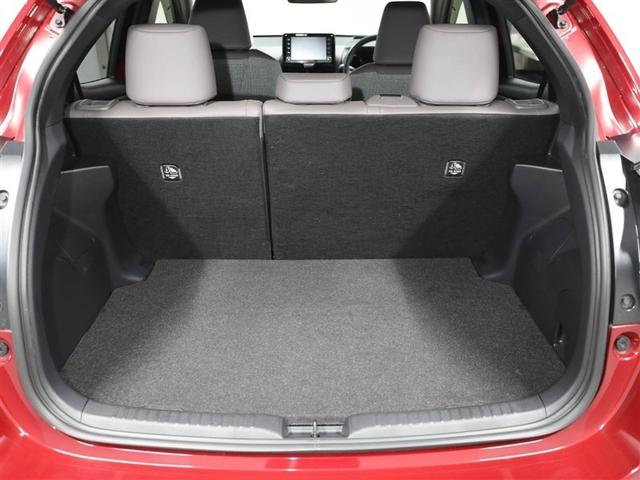 ヤリス Ｚ　サイドＳＲＳ　ＡＡＣ　バックモニタ　スマキー　横滑防止装置　キーフリー　アルミ　ＬＥＤランプ　パワーウインドウ　助手席エアバック　クルコン　エアバッグ　パワーステアリング　盗難防止システム　ＥＴＣ（21枚目）