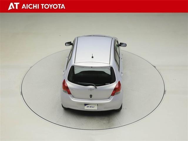 ヴィッツ Ｆ　マニュアルエアコン　キーレス　ナビ＆ＴＶ　パワステ　パワーウインド　ＤＶＤ　ミュージックプレイヤー接続可　運転席エアバッグ　ＡＢＳ　ワンオーナー　Ｗエアバック　ワンセグＴＶ（13枚目）