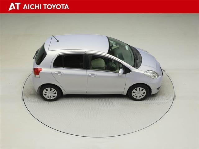 ヴィッツ Ｆ　マニュアルエアコン　キーレス　ナビ＆ＴＶ　パワステ　パワーウインド　ＤＶＤ　ミュージックプレイヤー接続可　運転席エアバッグ　ＡＢＳ　ワンオーナー　Ｗエアバック　ワンセグＴＶ（15枚目）