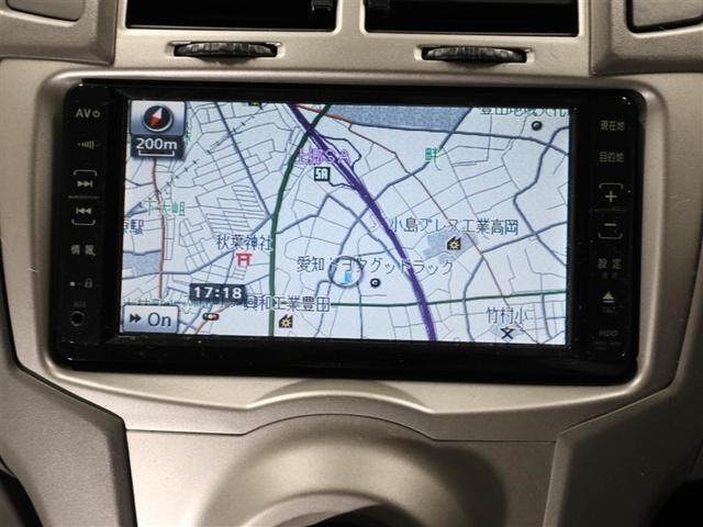 ヴィッツ Ｆ　マニュアルエアコン　キーレス　ナビ＆ＴＶ　パワステ　パワーウインド　ＤＶＤ　ミュージックプレイヤー接続可　運転席エアバッグ　ＡＢＳ　ワンオーナー　Ｗエアバック　ワンセグＴＶ（22枚目）