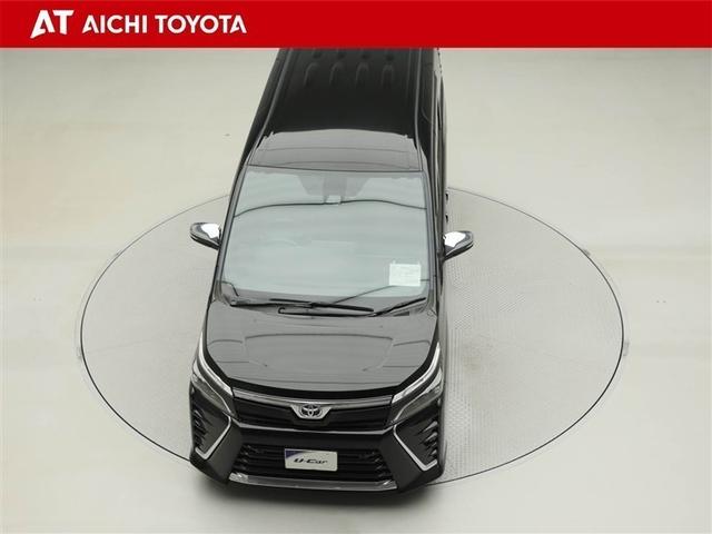 ヴォクシー ＺＳ　煌ＩＩＩ　プリクラッシュ　スマートキ　アイスト　ＤＶＤ再生機能　横滑り防止装置　ナビＴＶ　アルミ　三列シート　ＷＡＣ　盗難防止　オートエアコン　キーレス　ＥＴＣ装備　パワステ　メモリナビ　クルコン　ＡＢＳ（17枚目）