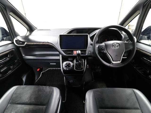 ヴォクシー ＺＳ　煌ＩＩＩ　プリクラッシュ　スマートキ　アイスト　ＤＶＤ再生機能　横滑り防止装置　ナビＴＶ　アルミ　三列シート　ＷＡＣ　盗難防止　オートエアコン　キーレス　ＥＴＣ装備　パワステ　メモリナビ　クルコン　ＡＢＳ（18枚目）