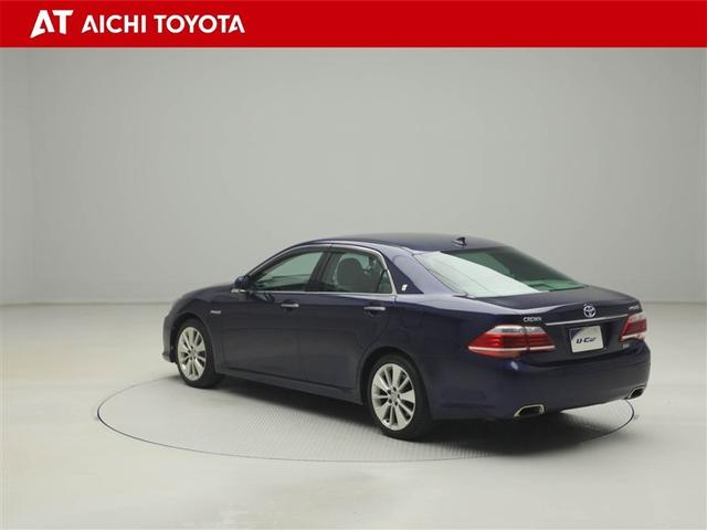 クラウンハイブリッド Ｌパッケージ　アルミホイール　盗難防止システム　ＡＢＳ　ＤＶＤ再生　ＨＤＤナビ　オートクルーズコントロール　フルセグＴＶ　エアコン　ＥＴＣ　ナビＴＶ　キーレス　スマートキー・プッシュスタート　バックモニター（4枚目）