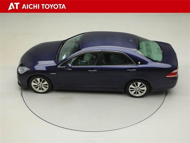 クラウンハイブリッド Ｌパッケージ　アルミホイール　盗難防止システム　ＡＢＳ　ＤＶＤ再生　ＨＤＤナビ　オートクルーズコントロール　フルセグＴＶ　エアコン　ＥＴＣ　ナビＴＶ　キーレス　スマートキー・プッシュスタート　バックモニター（11枚目）