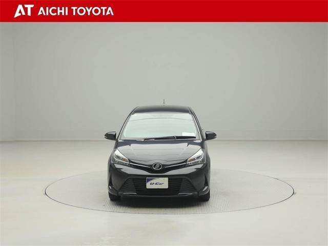 ヴィッツ １．３Ｆ　ＬＥＤエディション　アイドルストップ　フルセグＴＶ　ＥＴＣ車載器　ＬＥＤヘッドライト　１オーナー　スマートキー＆プッシュスタート　ＤＶＤ　キーフリーシステム　エアコン　横滑り防止　デュアルエアバック　イモビライザー（9枚目）