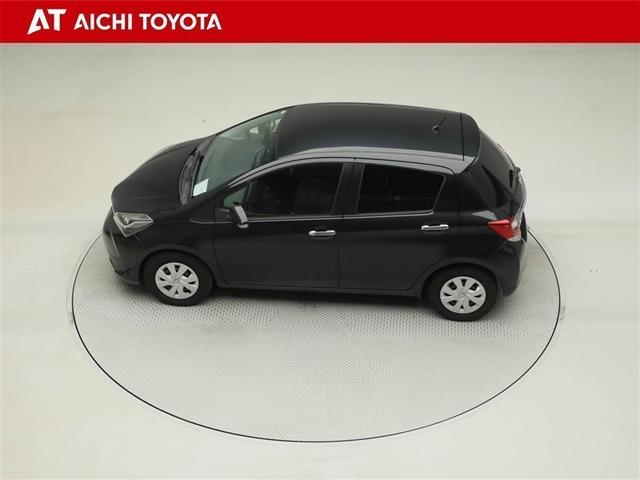 ヴィッツ １．３Ｆ　ＬＥＤエディション　アイドルストップ　フルセグＴＶ　ＥＴＣ車載器　ＬＥＤヘッドライト　１オーナー　スマートキー＆プッシュスタート　ＤＶＤ　キーフリーシステム　エアコン　横滑り防止　デュアルエアバック　イモビライザー（11枚目）