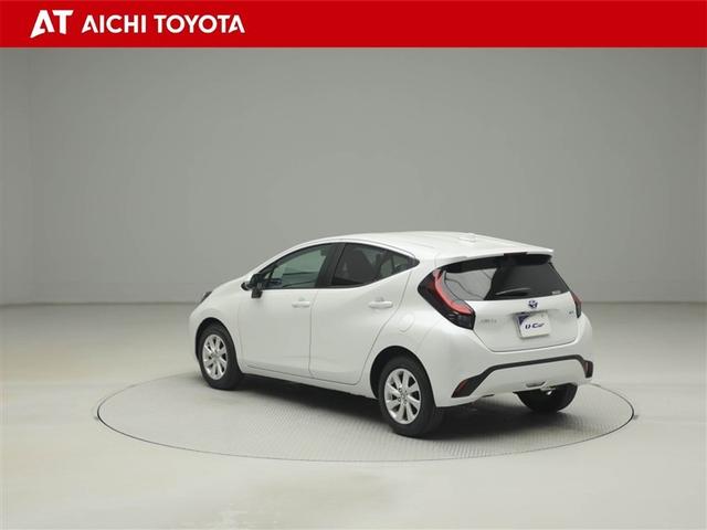 アクア Ｚ　元試乗車　ＬＥＤヘッドライト　スマートキー　１００Ｖ電源　イモビライザー　アルミホイール　ドライブレコーダー　オートクルーズコントロール　エアコン　ＥＳＣ　ナビ　カーテンエアバッグ　ＥＴＣ　キーレス（4枚目）