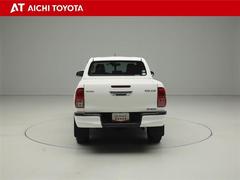 『ＴＯＹＯＴＡ認定中古車』は「まるごとクリーニング」で綺麗な内外装、「車両検査証」はプロによるチェック、買ってからも安心の「ロングラン保証」、３つの安心安全を標準装備したトヨタのブランドＵ-Ｃａｒです 5