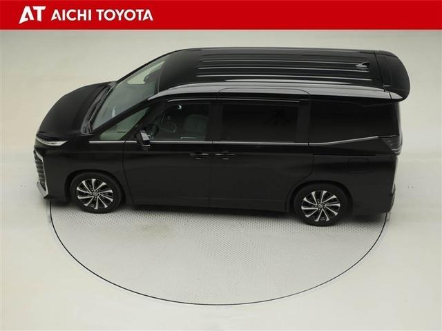 ヴォクシー ハイブリッドS-Z パワーウィンドウ テレビ DVD再生機能 インテリキー 横滑防止装置 地デジTV アクティブクルーズコントロール 1オナ フルオートエアコン リアカメラ エアバッグ ABS 100V充電 WAC PS(11枚目)