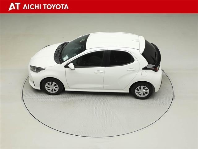 ヤリス Ｘ　ＰＣＳ　スマートキーシステム　元レンタカー　横滑り防止装置付き　ワイヤレスキー　バックガイドモニター　盗難防止　サイドエアバック　エアコン　Ｗエアバッグ　パワーウインドウ　ＥＴＣ付き　パワステ　ナビ（11枚目）