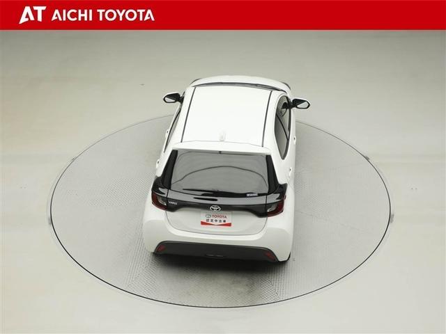 ヤリス Ｘ　ＰＣＳ　スマートキーシステム　元レンタカー　横滑り防止装置付き　ワイヤレスキー　バックガイドモニター　盗難防止　サイドエアバック　エアコン　Ｗエアバッグ　パワーウインドウ　ＥＴＣ付き　パワステ　ナビ（13枚目）