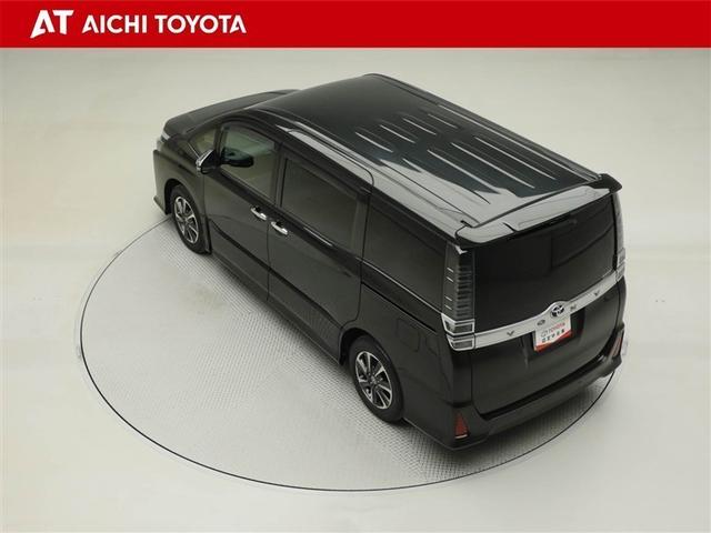 ヴォクシー ＺＳ　煌ＩＩ　スマートキー・プッシュスタート　バックガイドモニター　セキュリティアラーム　両側パワスラドア　１オーナー　ＥＴＣ車載器　地デジテレビ　ＶＳＣ　ＬＥＤライト　助手席エアバック　キーレスエントリー　ＡＣ（12枚目）