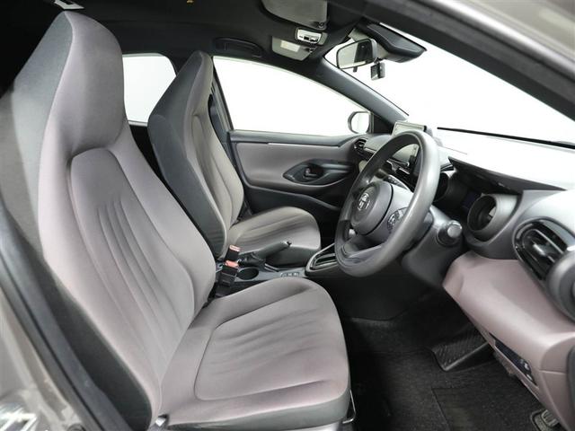 ヤリス Ｇ　Ｂカメラ　エアコン　スマートキー＆プッシュスタート　ドライブレコーダー　イモビ　横滑り防止システム　クルーズＣ　ＡＢＳ　パワーウィンドウ　１オーナー　パワーステアリング　Ｗエアバック　サイドエアバッグ（19枚目）