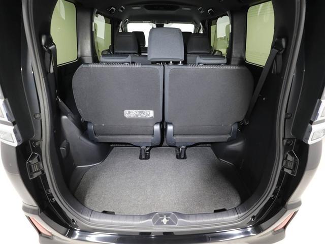 ヴォクシー ＺＳ　煌　地上デジタル　ＴＳＳ　両側パワードア　アイドリングストップ車　パワーウィンド　横滑防止　ＤＶＤ可　盗難防止装置　スマートエントリー　Ｂカメラ　ＡＵＸ　ＬＥＤヘッドライト　メモリーナビ　３列シート　ＡＷ（21枚目）