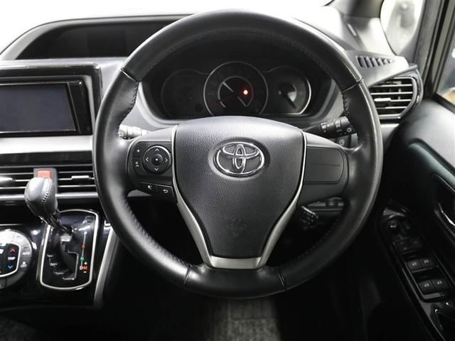 ヴォクシー ＺＳ　煌　地上デジタル　ＴＳＳ　両側パワードア　アイドリングストップ車　パワーウィンド　横滑防止　ＤＶＤ可　盗難防止装置　スマートエントリー　Ｂカメラ　ＡＵＸ　ＬＥＤヘッドライト　メモリーナビ　３列シート　ＡＷ（24枚目）