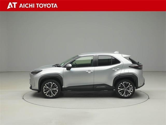 ヤリスクロス ハイブリッドＺ　ドライブレコーダ　インテリジェントキー　アルミホイル　ＬＥＤライト　１オ－ナ－　リアカメラ　クルーズコントロール　横滑り防止システム　ナビＴＶ　メモリーナビゲーション　電動シ－ト　パワステ　キーフリー（3枚目）