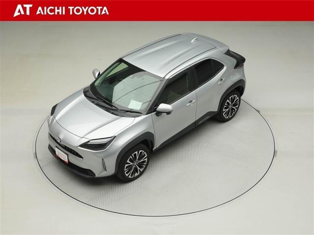 ヤリスクロス ハイブリッドＺ　ドライブレコーダ　インテリジェントキー　アルミホイル　ＬＥＤライト　１オ－ナ－　リアカメラ　クルーズコントロール　横滑り防止システム　ナビＴＶ　メモリーナビゲーション　電動シ－ト　パワステ　キーフリー（10枚目）