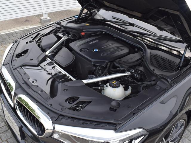 523d Mスポーツ 黒革 サンルーフ ドラアシプラス パーキングアシストプラス 純正ナビ フルセグ 全周囲カメラ ウッドパネル FRシートヒーター 社外リアモニター 社外ドラレコ アダプティブLEDヘッドライト 20AW(61枚目)