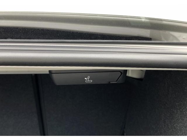 ３シリーズ ３２０ｉ　Ｍスポーツ　カーブドディスプレイ　アップルカープレイ　全周囲カメラ　アクティブクルーズコントロール　ヘッドアップディスプレイ　Ｆシートヒータ　アダプティブＬＥＤヘッドライト　電動リアゲート　１８ＡＷ（51枚目）