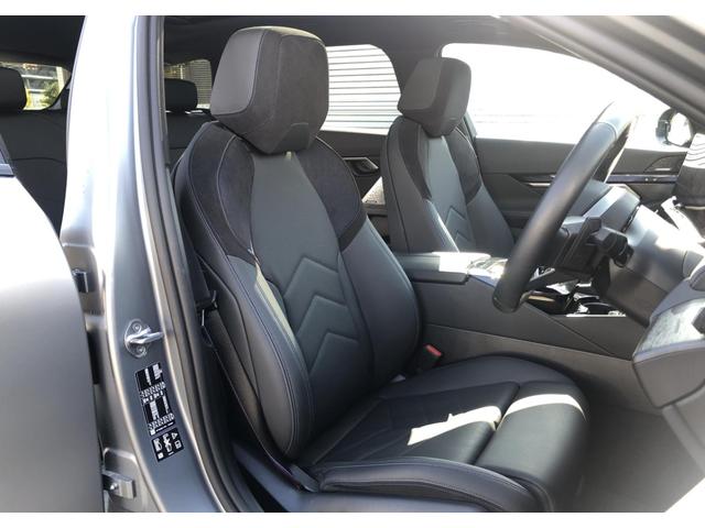 5シリーズ 523d xDriveツーリング Mスポーツ デモカー ヴェカンザ・ブラックシート パノラマサンルーフ 全周囲カメラ アクティブクルーズコントロール ウッドパネル ハーマンカードン 電動Rゲート リアプライバシーガラス FRシートヒータ 20AW(10枚目)