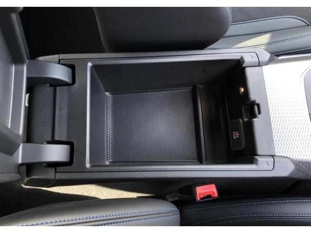 3シリーズ 320d xDrive Mスポーツ LCI バックカメラ 前後PDC アクティブクルーズコントロール Fシートヒーター BMW・M50周年記念エンブレム 電動リアゲート アダプティブLEDヘッドライト リアプライバシーガラス 18AW(37枚目)