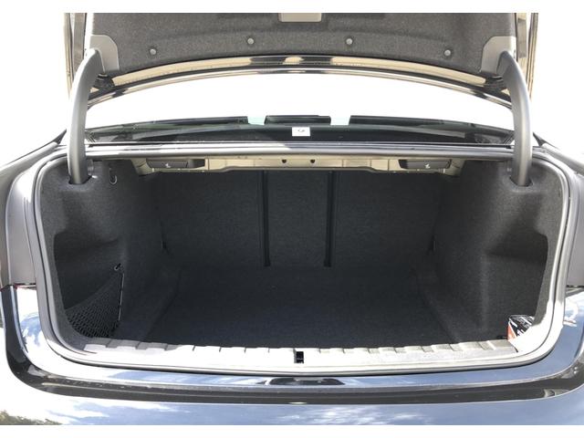 3シリーズ 320d xDrive Mスポーツ LCI バックカメラ 前後PDC アクティブクルーズコントロール Fシートヒーター BMW・M50周年記念エンブレム 電動リアゲート アダプティブLEDヘッドライト リアプライバシーガラス 18AW(51枚目)