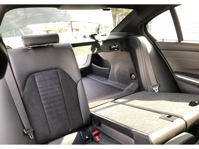 3シリーズ 320d xDrive Mスポーツ LCI バックカメラ 前後PDC アクティブクルーズコントロール Fシートヒーター BMW・M50周年記念エンブレム 電動リアゲート アダプティブLEDヘッドライト リアプライバシーガラス 18AW(55枚目)