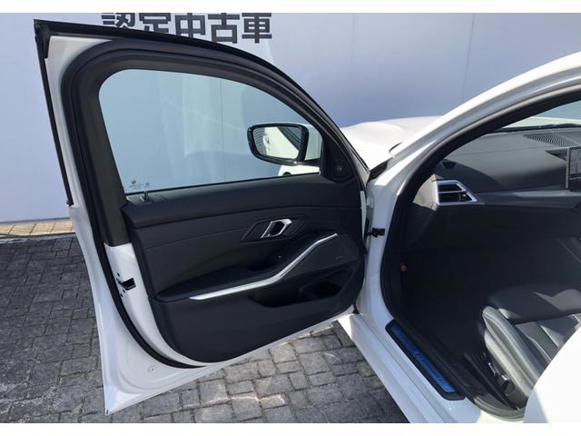 3シリーズ 330e Mスポーツ 黒革 全周囲カメラ アクティブクルーズコントロール 電動リアゲート ハーマンカードン フルセグ Fシートヒーター Bluetooth アダプティブLEDヘッドライト 18AW(42枚目)