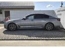 ５シリーズ ５２３ｄ　ｘＤｒｉｖｅ　Ｍスポーツ　黒革　バックカメラ　前後ＰＤＣ　アクティブクルーズコントロール　ウッドパネル　Ｆシートヒータ　電動リアゲート　ＢＭＷ・Ｍ５０周年記念エンブレム　アダプティブＬＥＤヘッドライト　１９ＡＷ（8枚目）