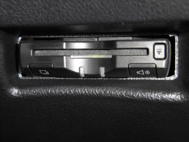 G メモリーナビ ミュージックプレイヤー接続可 バックカメラ 衝突被害軽減システム ETC ドラレコ 両側電動スライド LEDヘッドランプ 乗車定員7人 3列シート 記録簿 アイドリングストップ(8枚目)