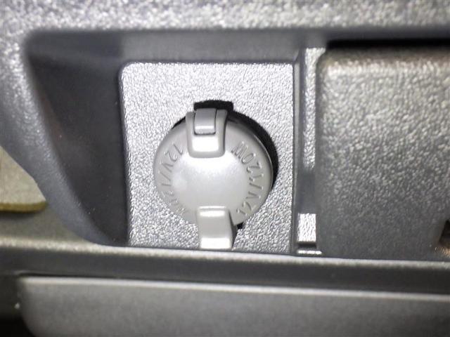 ハイエースバン スーパーＧＬ　ダークプライムＩＩ　衝突被害軽減システム　メモリーナビ　フルセグ　バックカメラ　ＥＴＣ　ドラレコ　ＣＤ　ミュージックプレイヤー接続可　ＤＶＤ再生　オートクルーズコントロール　ＬＥＤヘッドランプ　スマートキー　キーレス（18枚目）