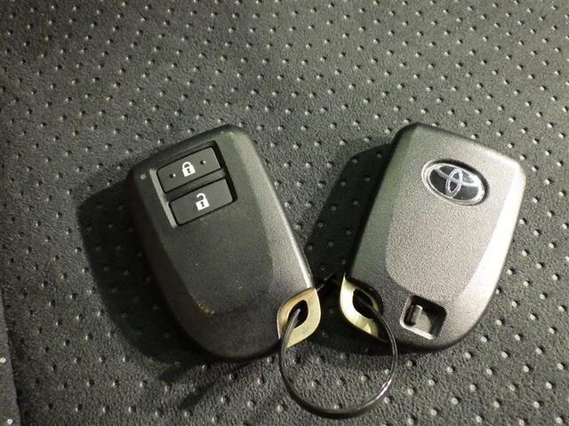 ハイエースバン スーパーＧＬ　ダークプライムＩＩ　衝突被害軽減システム　メモリーナビ　フルセグ　バックカメラ　ＥＴＣ　ドラレコ　ＣＤ　ミュージックプレイヤー接続可　ＤＶＤ再生　オートクルーズコントロール　ＬＥＤヘッドランプ　スマートキー　キーレス（30枚目）