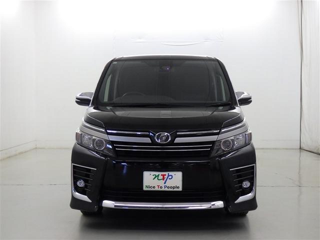 ヴォクシー ZS 煌II 衝突被害軽減システム メモリーナビ フルセグ バックカメラ ETC CD ミュージックプレイヤー接続可 DVD再生 後席モニター LEDヘッドランプ 両側電動スライド 乗車定員7人 3列シート(3枚目)