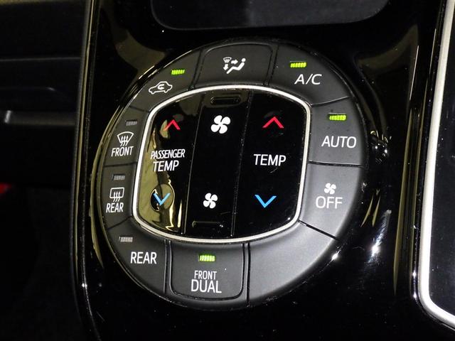 ヴォクシー ZS 煌II 衝突被害軽減システム メモリーナビ フルセグ バックカメラ ETC CD ミュージックプレイヤー接続可 DVD再生 後席モニター LEDヘッドランプ 両側電動スライド 乗車定員7人 3列シート(15枚目)